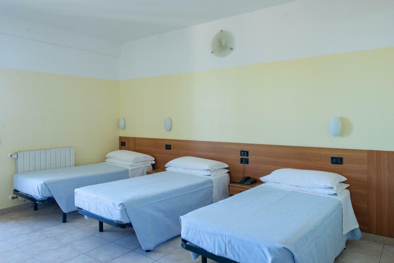 Hotel Fattori Болонья Экстерьер фото