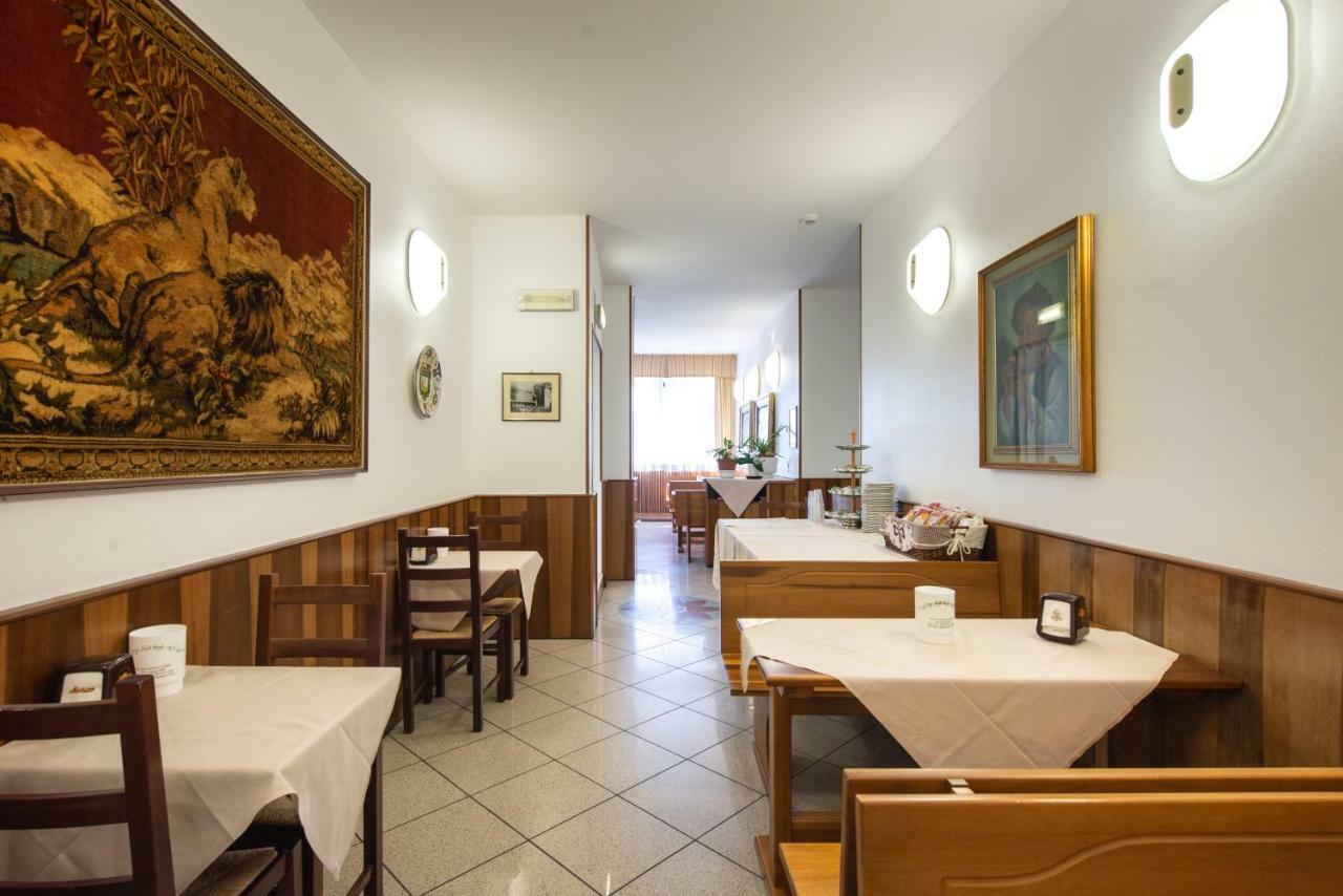 Hotel Fattori Болонья Экстерьер фото