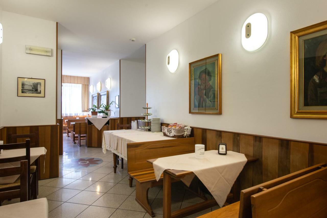 Hotel Fattori Болонья Экстерьер фото