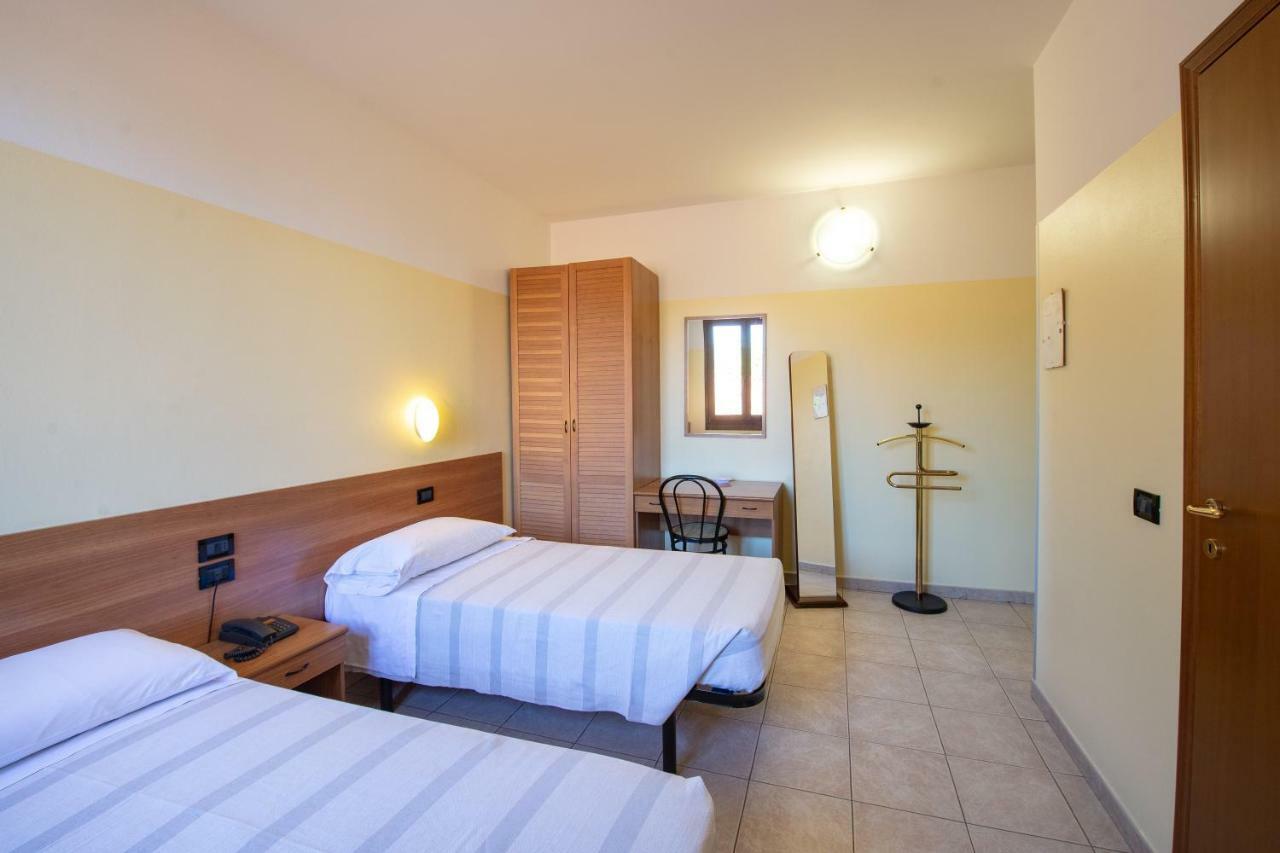 Hotel Fattori Болонья Экстерьер фото